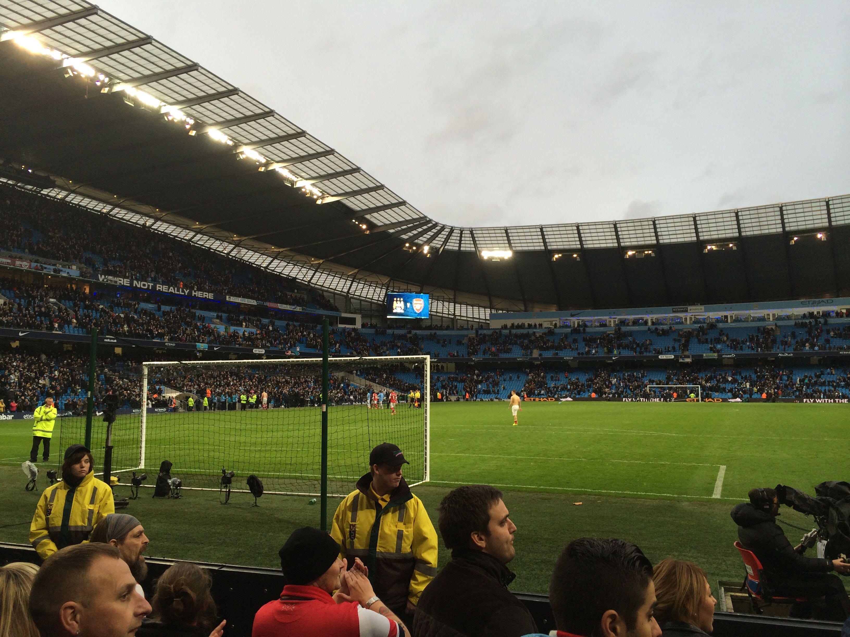 塞罗那的比 塞罗那的比